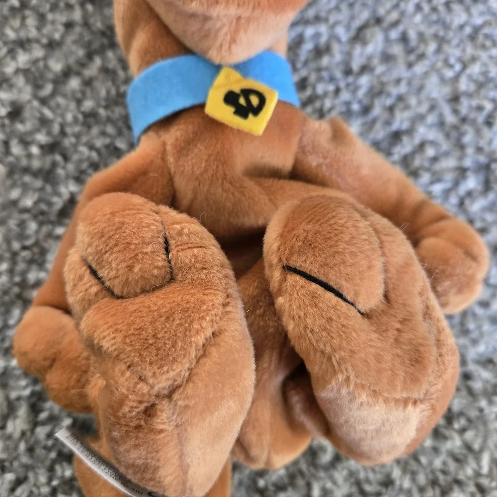 VTG NEW Scobby Doo Plush Stuffed Animal Christmas 13